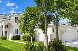 212 SW 179th Ave, Pembroke Pines, FL 33029 - Photo 1