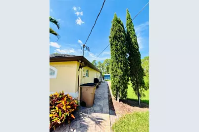 1201 Edison Ave #1, Lehigh Acres, FL 33972 - Photo 43