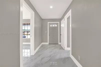 951 W 30th St, Hialeah, FL 33012 - Photo 5