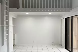 8102 SW 20th Ct, Davie, FL 33324 - Photo 3