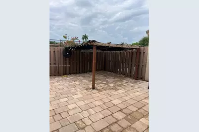 8102 SW 20th Ct, Davie, FL 33324 - Photo 25