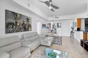 50 South Pointe Dr, Miami Beach, FL 33139 - Photo 3