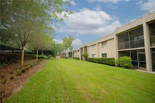 350 Racquet Club Rd, Weston, FL 33326 - Photo 29