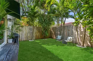 3274 Gifford Ln, Miami, FL 33133 - Photo 25
