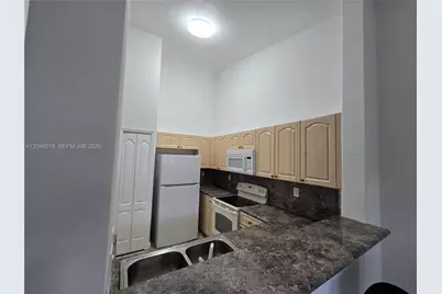 1661 SE 29th Ct #203, Homestead, FL 33035 - Photo 11