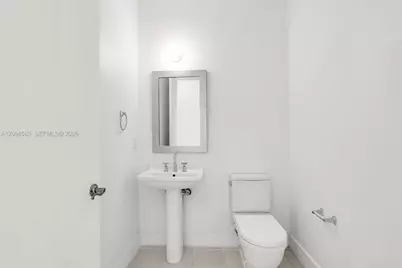 185 SW 7th St #4401, Miami, FL 33130 - Photo 13