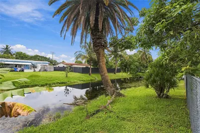 3476 NW 23rd Ct, Lauderdale Lakes, FL 33311 - Photo 19