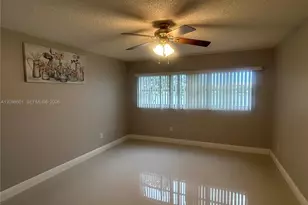 571 SW 141st Ave, Pembroke Pines, FL 33027 - Photo 15