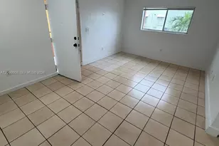 1501 W 42nd St, Hialeah, FL 33012 - Photo 7