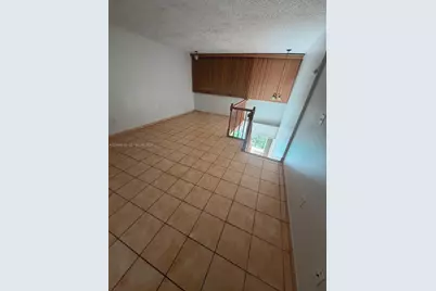 1750 W 56th St #226, Hialeah, FL 33012 - Photo 5