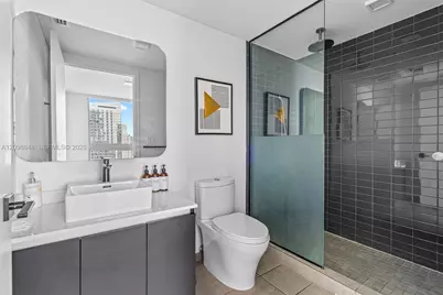 227 NE 2nd St #3106, Miami, FL 33132 - Photo 19