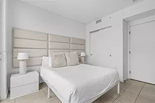 227 NE 2nd St, Miami, FL 33132 - Photo 21