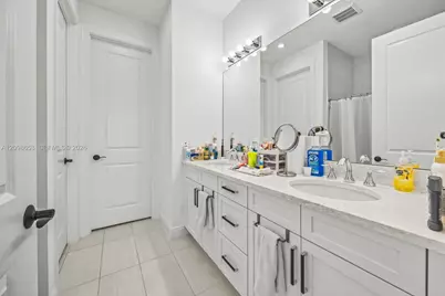 27033 SW Viterbo Way, Port Saint Lucie, FL 34986 - Photo 11
