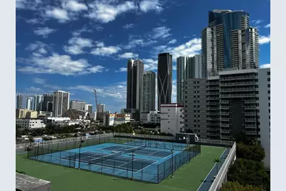 850 N Miami Ave #W-1004, Miami, FL 33136 - Photo 13
