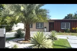 2631 Hayes St, Hollywood, FL 33020 - Photo 1