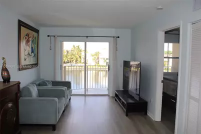 8260 SW 210th St #216, Cutler Bay, FL 33189 - Photo 5