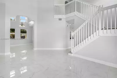 4894 NW 110th Pl, Doral, FL 33178 - Photo 13