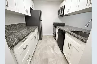10801 SW 109th Ct #D103, Miami, FL 33176 - Photo 5