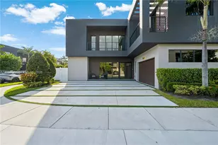 7442 NW 100th Ave, Doral, FL 33178 - Photo 3