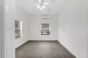 520 NW 49th St, Miami, FL 33127 - Photo 19