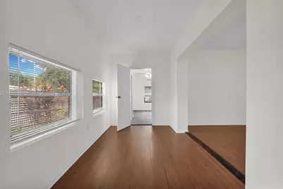 520 NW 49th St #1, Miami, FL 33127 - Photo 7