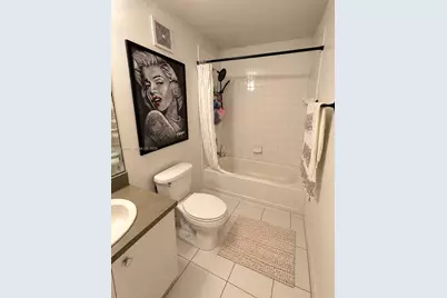 8520 E Southgate Shores Cir #8520, Tamarac, FL 33321 - Photo 15