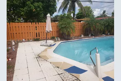 510 SW 70th Ave, Pembroke Pines, FL 33023 - Photo 71