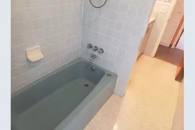 510 SW 70th Ave, Pembroke Pines, FL 33023 - Photo 25