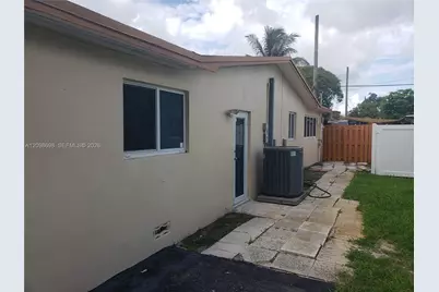 510 SW 70th Ave, Pembroke Pines, FL 33023 - Photo 7