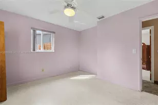 510 SW 70th Ave, Pembroke Pines, FL 33023 - Photo 37
