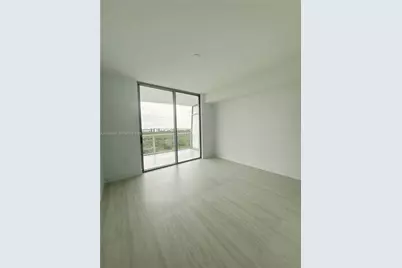 2411 Laguna Circle #901, North Miami, FL 33181 - Photo 13