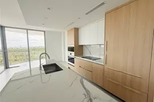 2411 Laguna Cir, North Miami, FL 33181 - Photo 7