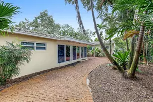 508 N Castania Ave, Coral Gables, FL 33146 - Photo 5