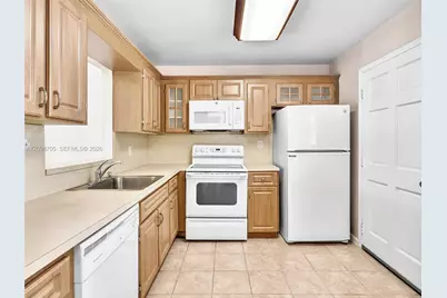 3600 NE 170th St #203, North Miami Beach, FL 33160 - Photo 5
