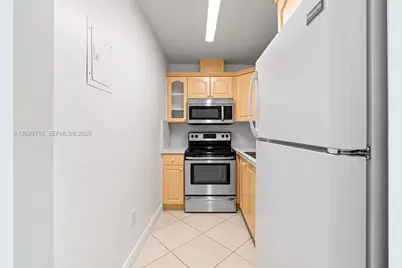 4715 NW 7th St #104-2, Miami, FL 33126 - Photo 7