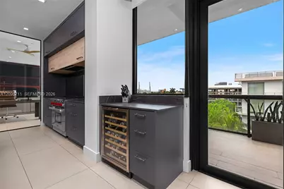 30 Isle Of Venice Dr #PH3, Fort Lauderdale, FL 33301 - Photo 11