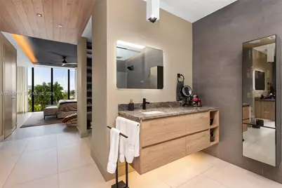 30 Isle Of Venice Dr #PH3, Fort Lauderdale, FL 33301 - Photo 41