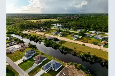 1802 NE 27th Ter, Cape Coral, FL 33909 - Photo 27