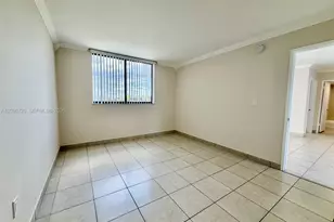 8251 NW 8th St, Miami, FL 33126 - Photo 19