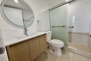 8251 NW 8th St, Miami, FL 33126 - Photo 21