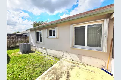 20317 NW 33rd Ave, Miami Gardens, FL 33056 - Photo 17