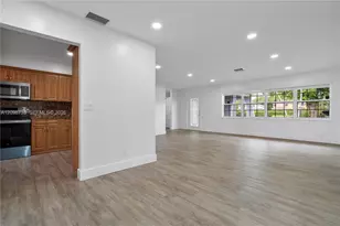 11240 Sheridan St, Pembroke Pines, FL 33026 - Photo 17