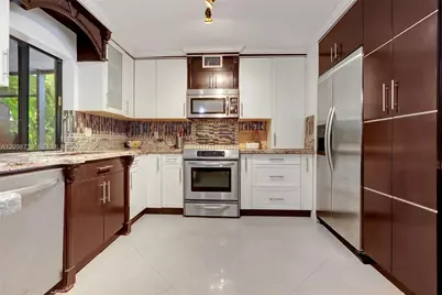9209 SW 136th St Cir #--, Miami, FL 33176 - Photo 7
