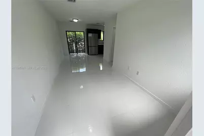 298 NW 97th St #2, Miami, FL 33150 - Photo 5