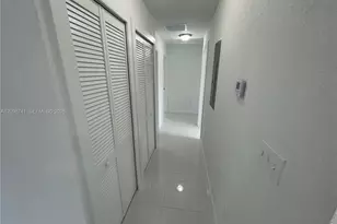 298 NW 97th St, Miami, FL 33150 - Photo 13