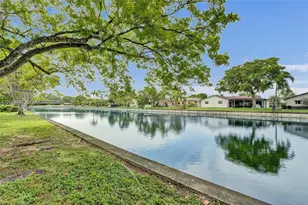6530 NW 98th Terrace, Tamarac, FL 33321 - Photo 19