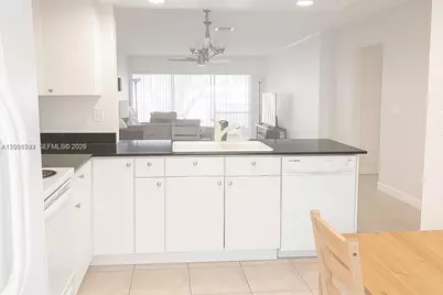 6530 NW 98th Ter #B25, Tamarac, FL 33321 - Photo 3