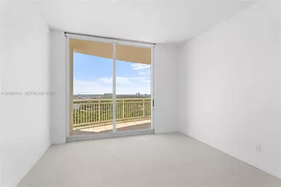 2475 Brickell Ave #2601, Miami, FL 33129 - Photo 7