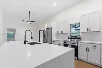7261 140th Ave N, West Palm Beach, FL 33412 - Photo 9