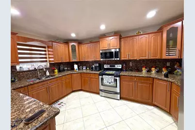 10110 SW 23rd Ter, Miami, FL 33165 - Photo 35